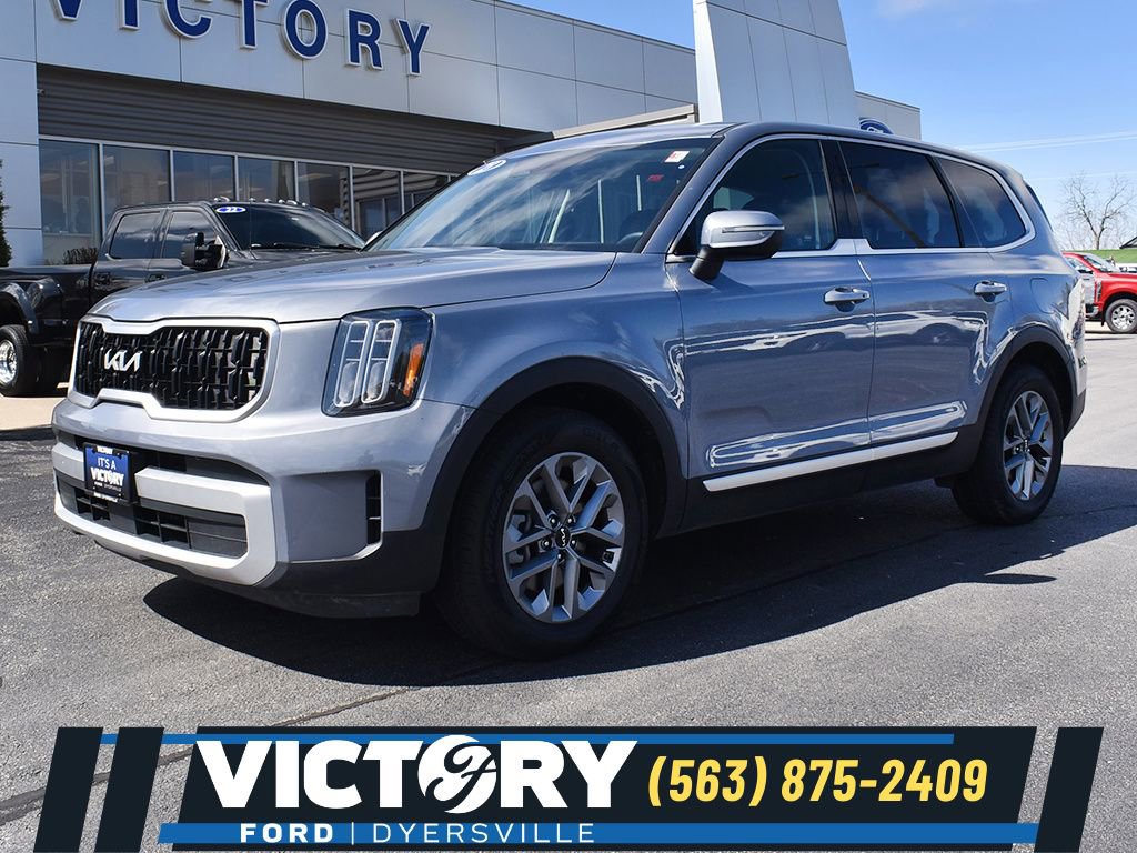 Used 2023 Kia Telluride LX AWD/4WD image 1