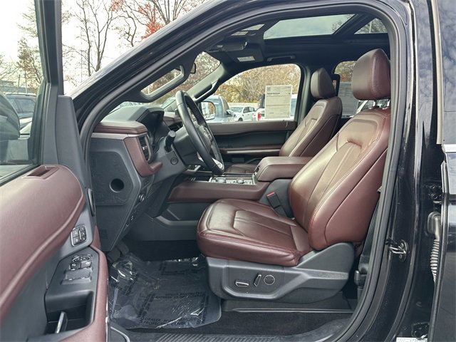 Certified 2022 Ford Expedition Limited image 21