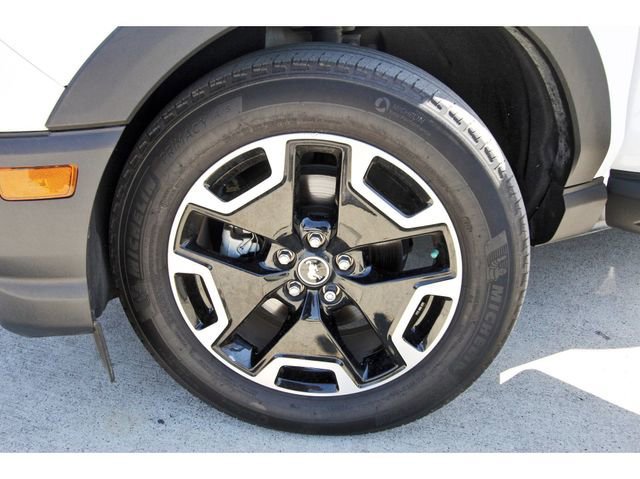 Certified 2024 Ford Bronco Sport Outer Banks w/ Tech Package image 30