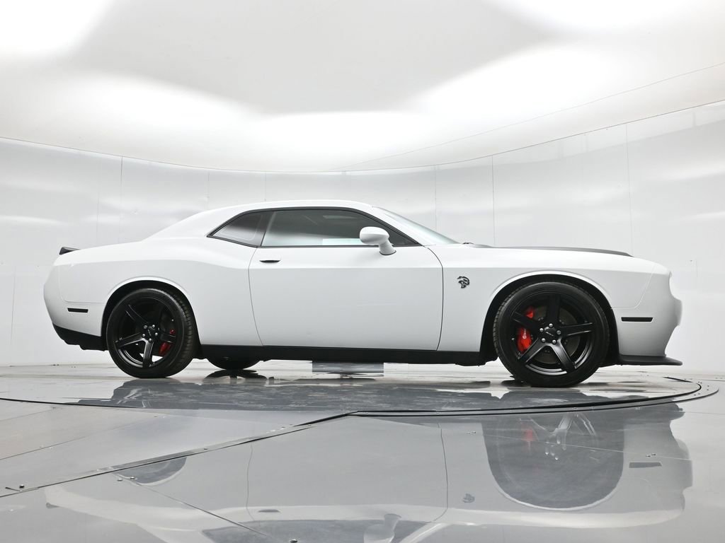 Used 2019 Dodge Challenger SRT Hellcat w/ Laguna Leather Package image 10