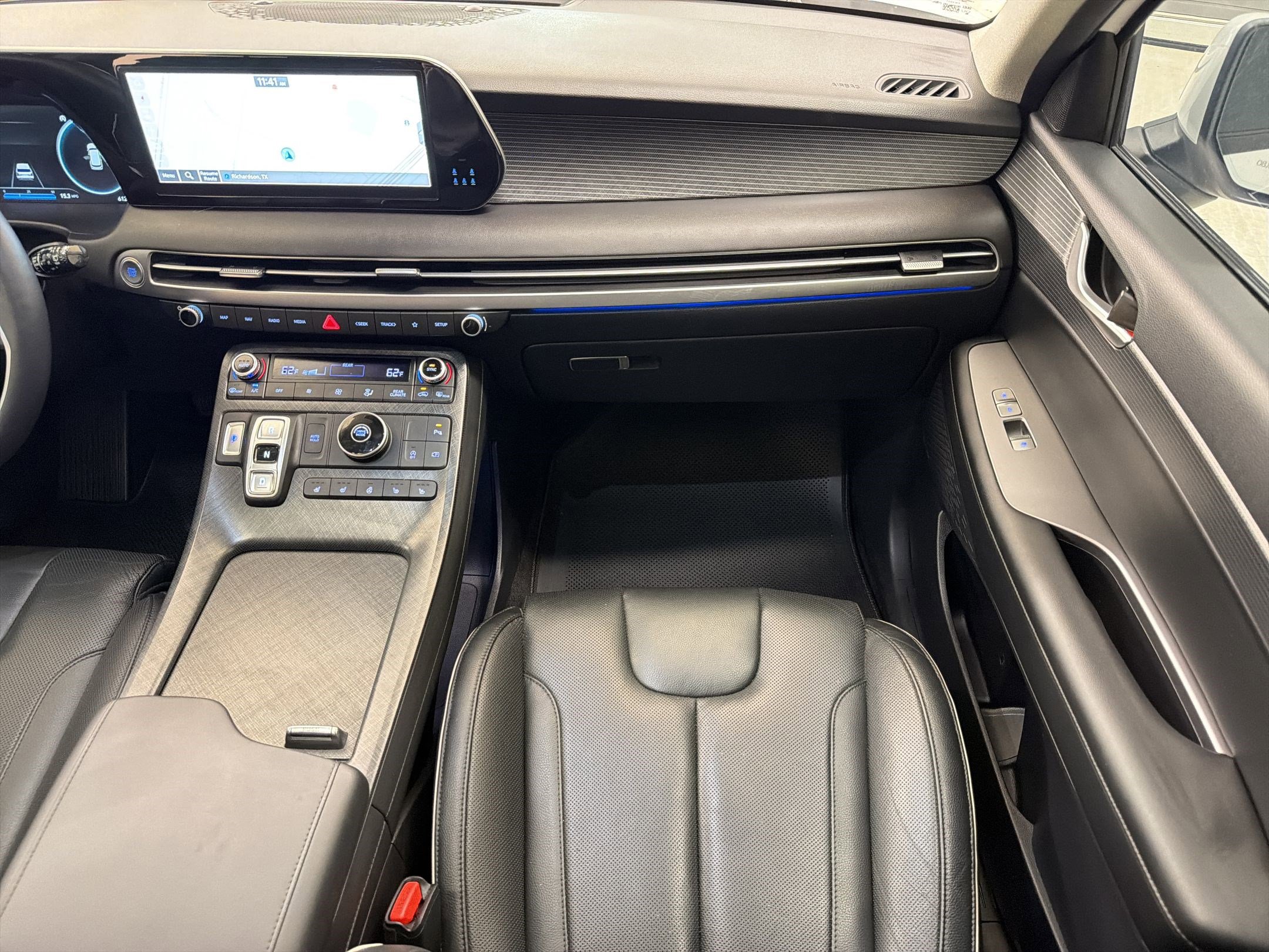 Used 2024 Hyundai Palisade Limited FWD image 29