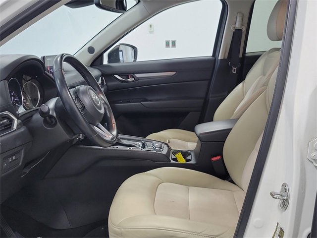 Used 2019 MAZDA CX-5 Touring image 8