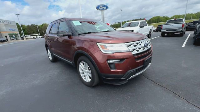 Certified 2018 Ford Explorer XLT w/ Equipment Group 202A AWD/4WD image 9