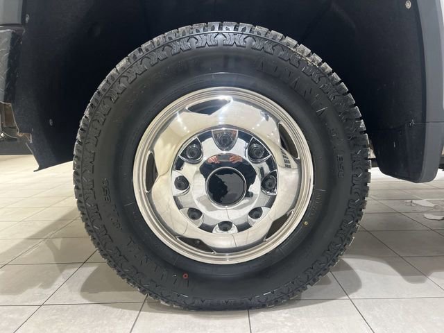 Used 2022 Chevrolet Silverado 3500 LT w/ Texas Edition image 28