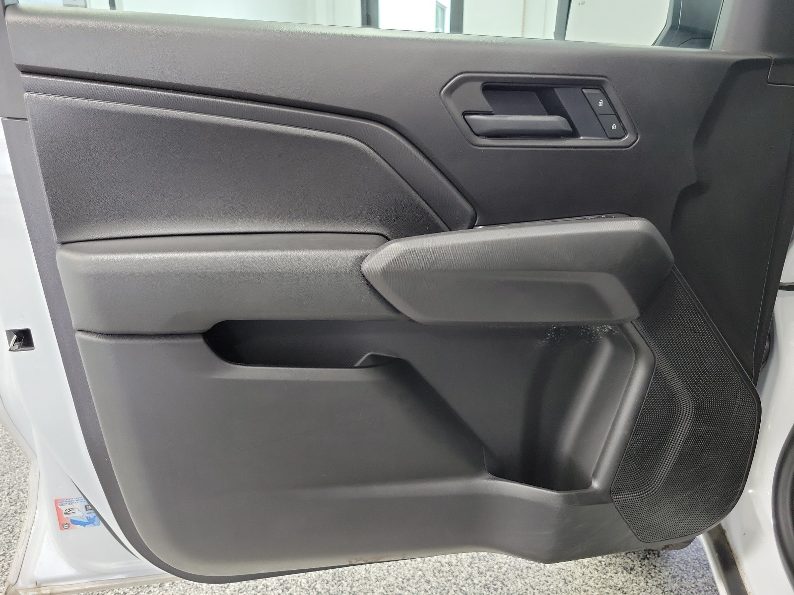 Used 2025 Chevrolet Colorado Trail Boss AWD/4WD image 6