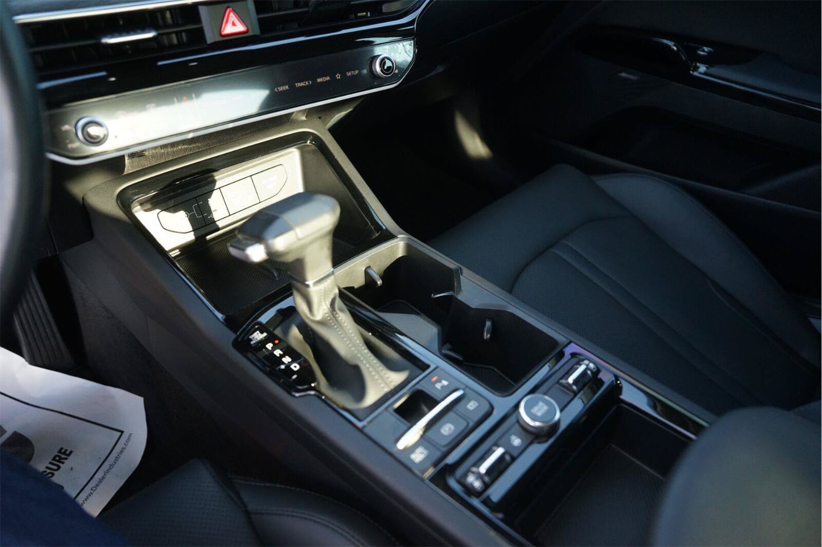 Used 2025 Kia K5 EX FWD image 29