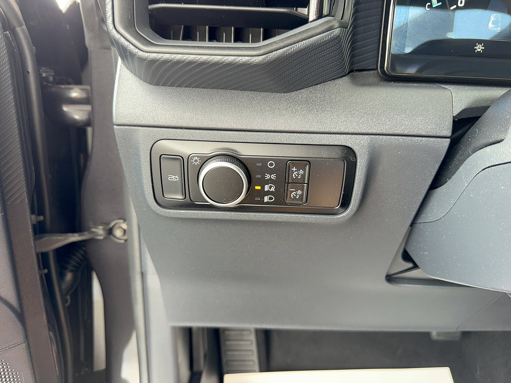 Certified 2024 Ford Mustang Coupe RWD image 25
