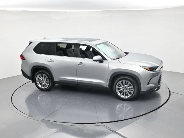 Used 2024 Toyota Grand Highlander AWD image 38