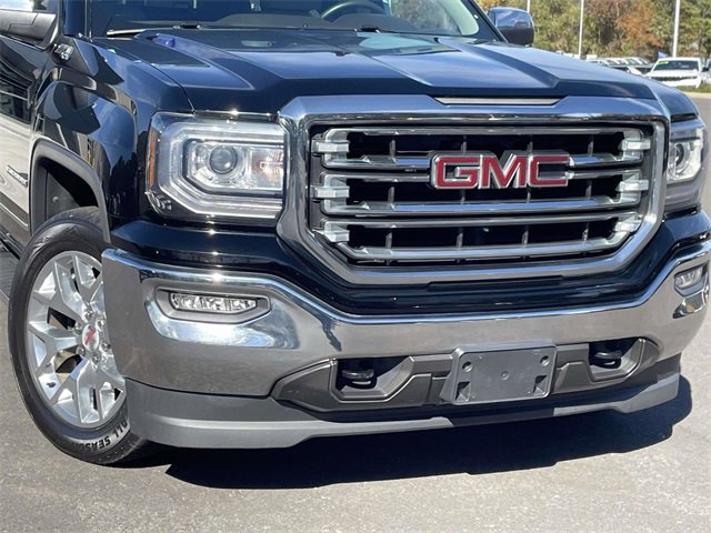 Used 2018 GMC Sierra 1500 SLT w/ SLT Premium Package image 2