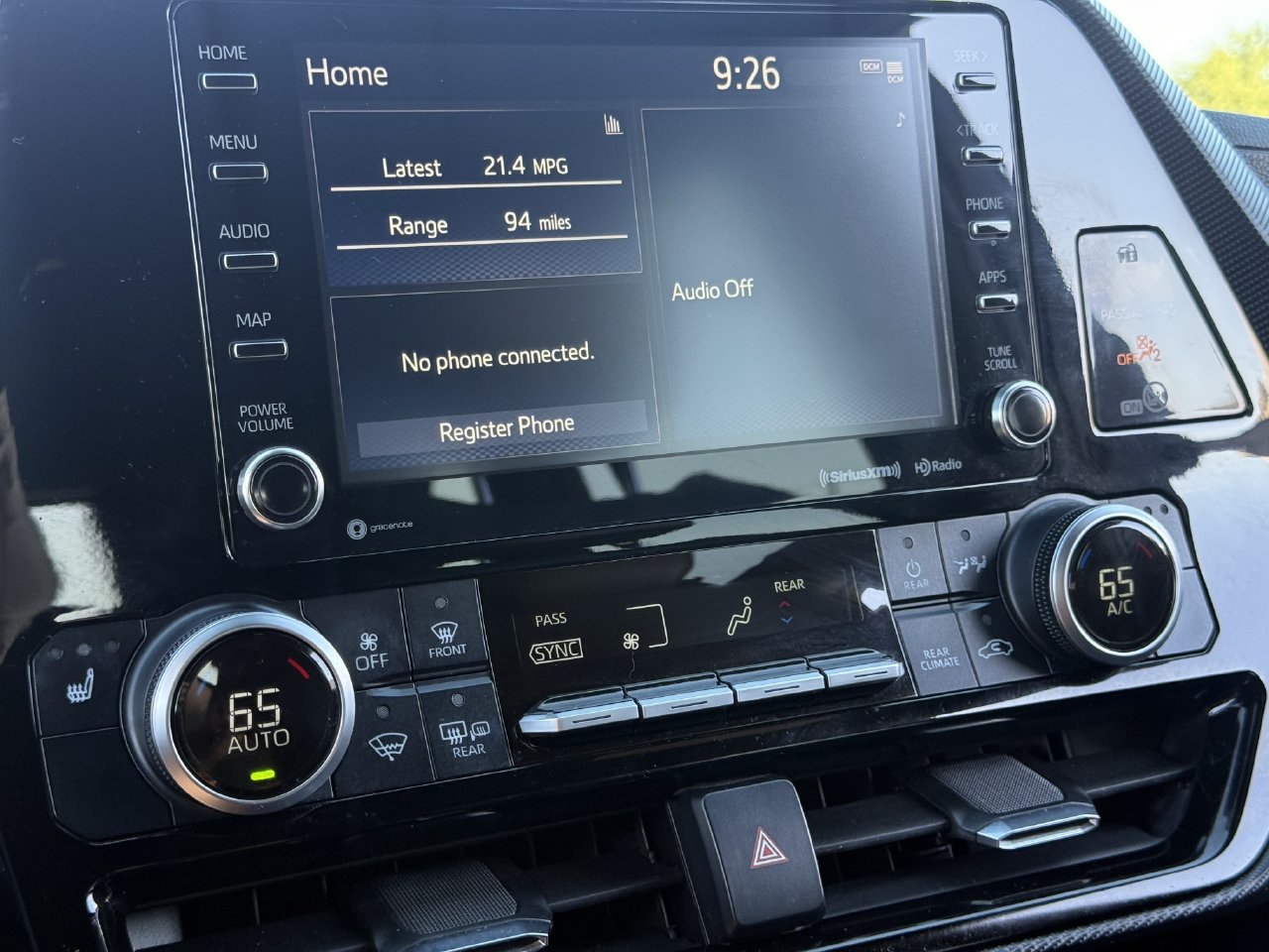Used 2021 Toyota Highlander XSE FWD image 17