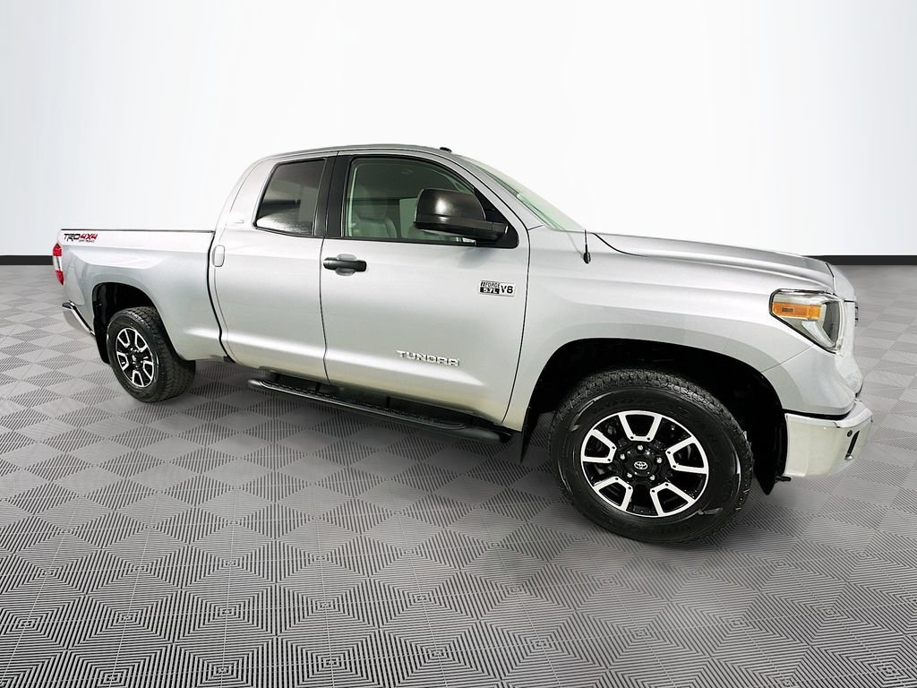 Used 2018 Toyota Tundra SR5 w/ TRD Off Road Package AWD/4WD image 11
