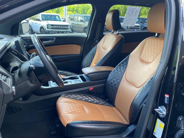 Certified 2023 Ford Edge Titanium w/ Equipment Group 301A AWD/4WD image 12