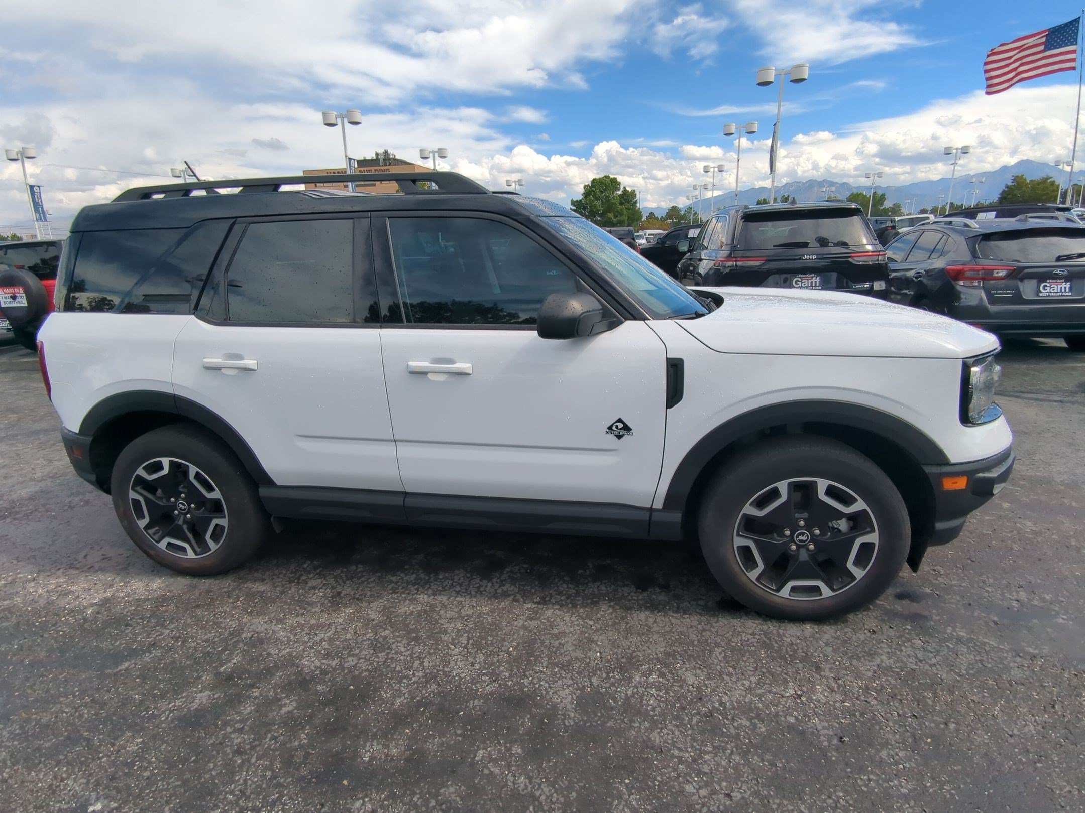 Certified 2024 Ford Bronco Sport Outer Banks w/ Tech Package AWD/4WD image 2