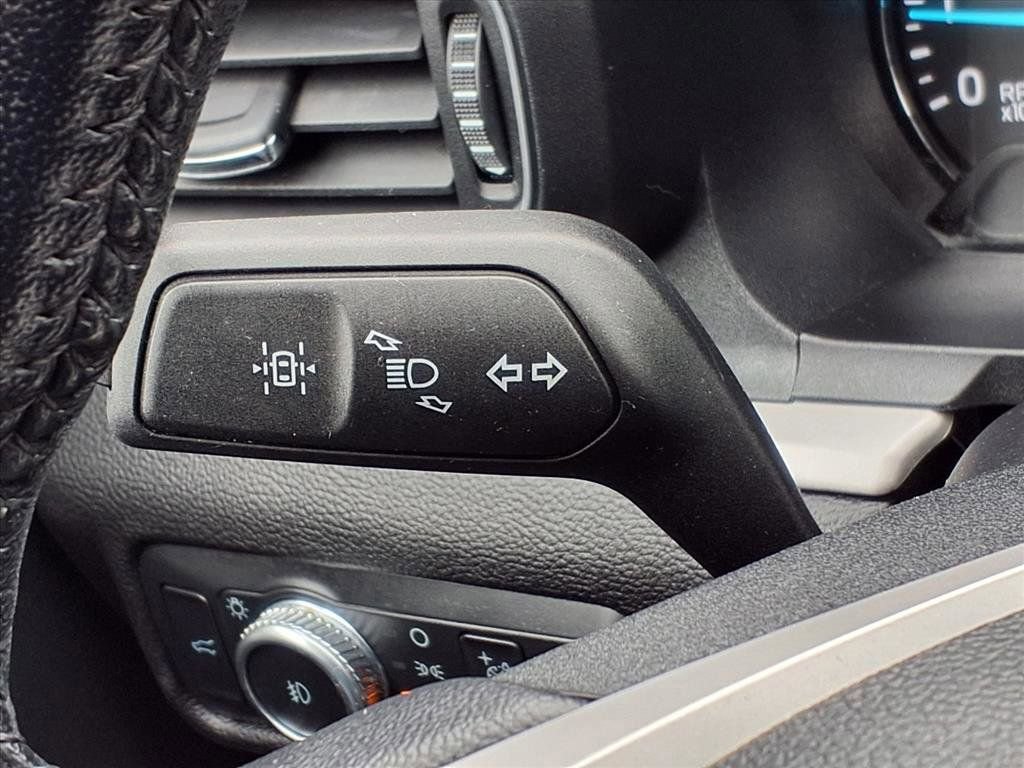 Certified 2022 Ford Explorer XLT w/ Equipment Group 202A image 24