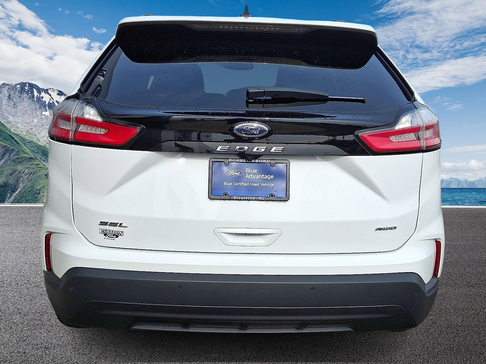 Certified 2023 Ford Edge SEL w/ Sport Appearance Package image 5
