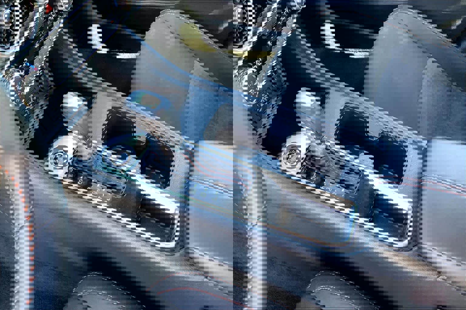 Used 2025 Nissan Sentra SR image 17