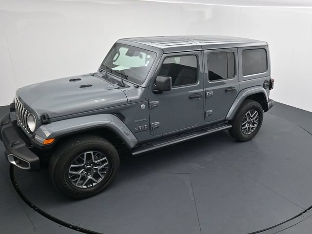 Used 2024 Jeep Wrangler Unlimited Sahara w/ Safety Group AWD/4WD image 33