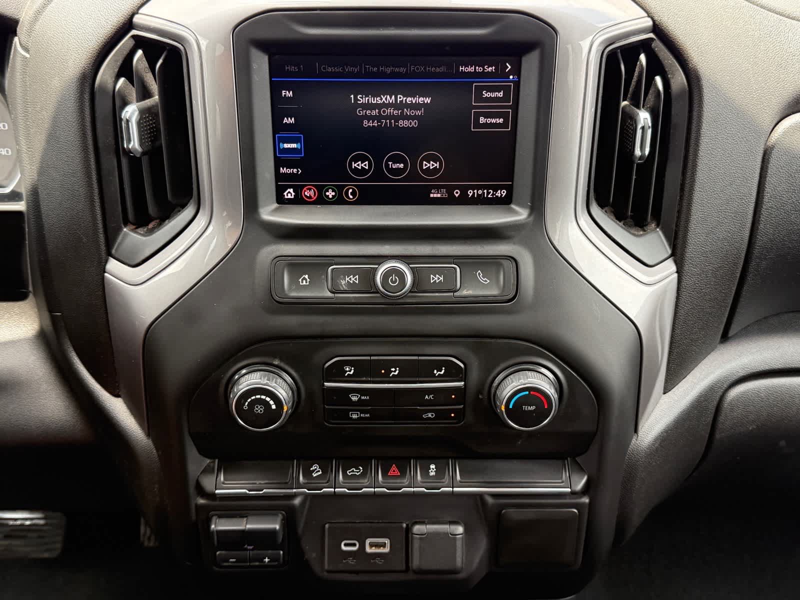 Used 2021 Chevrolet Silverado 1500 Custom Trail Boss w/ Safety Confidence Package AWD/4WD image 18