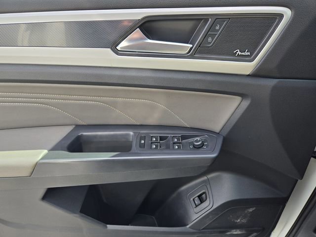 Used 2021 Volkswagen Atlas Cross Sport SEL Premium R-Line w/ Cross Sport MDO Package AWD/4WD image 30