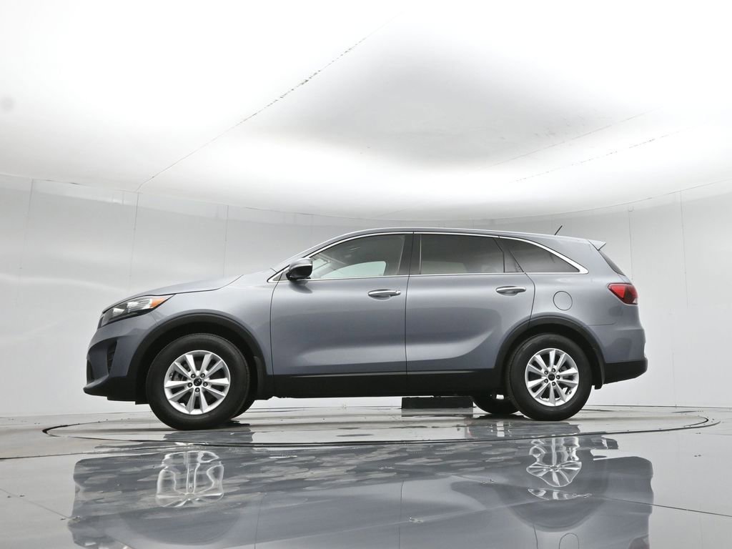 Used 2020 Kia Sorento LX image 24
