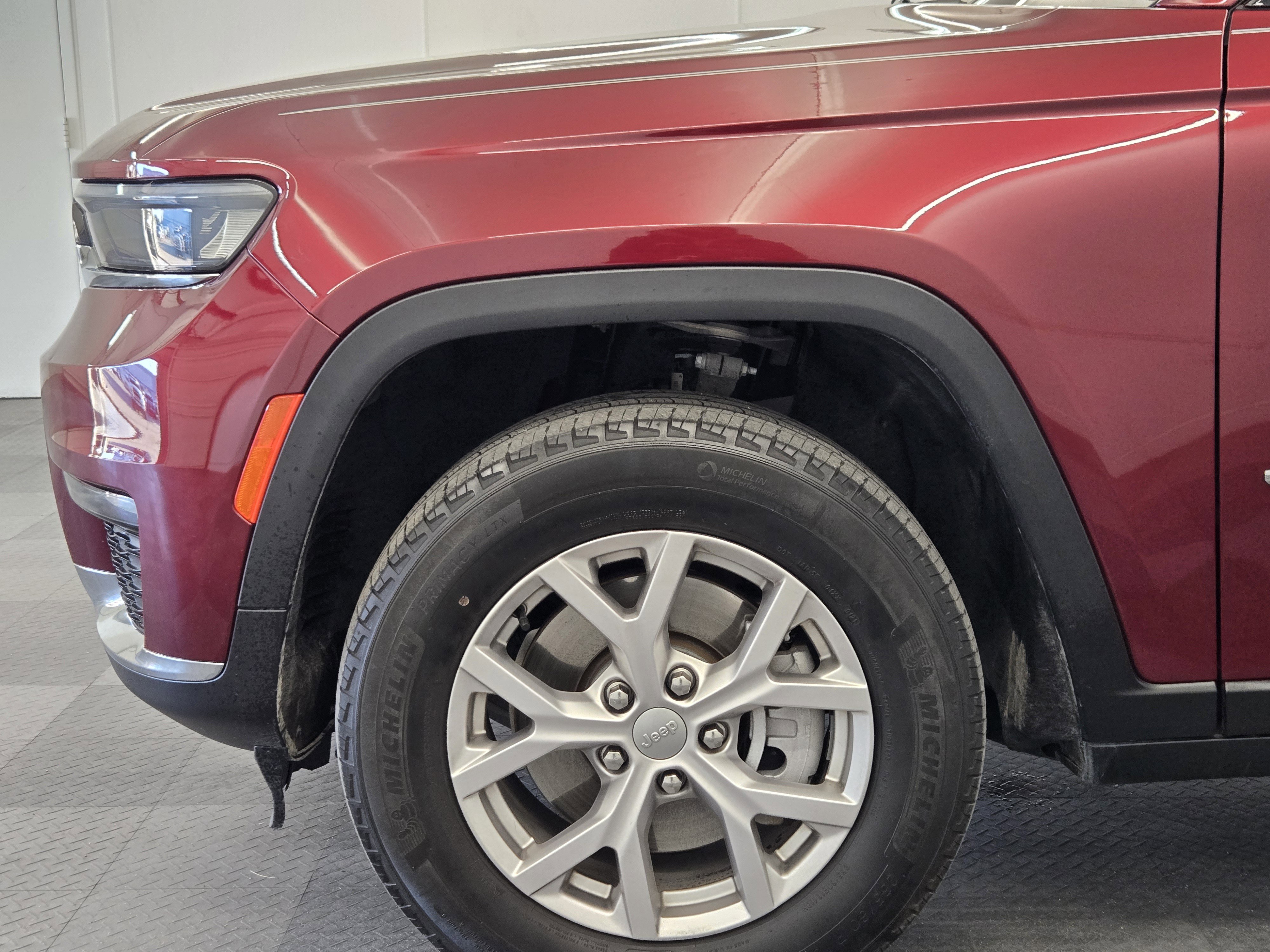 Used 2021 Jeep Grand Cherokee L Limited image 9