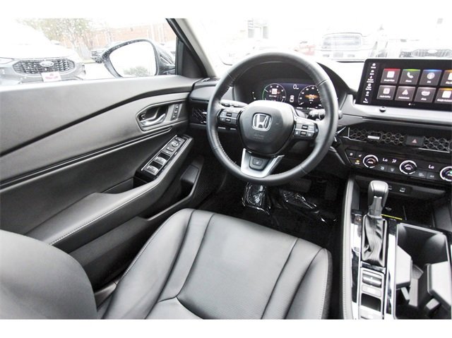 Used 2025 Honda Accord Touring image 7