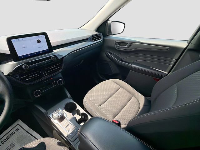 Certified 2025 Ford Escape Active AWD/4WD image 29