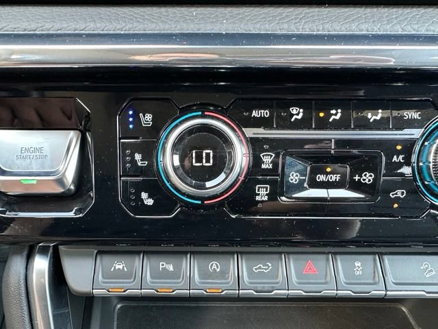 Used 2025 GMC Sierra 1500 Denali w/ Denali Reserve Package AWD/4WD image 81
