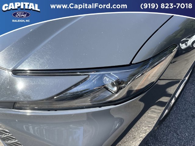 Used 2025 Toyota Camry LE FWD image 11