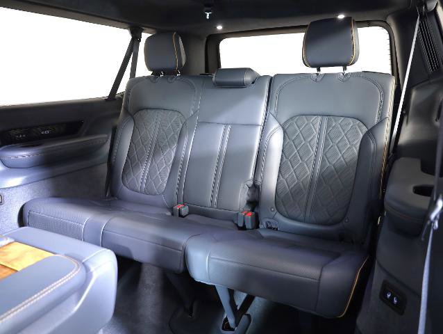 Used 2023 Jeep Grand Wagoneer L Series III w/ Rear Seat Video Group 1 image 12