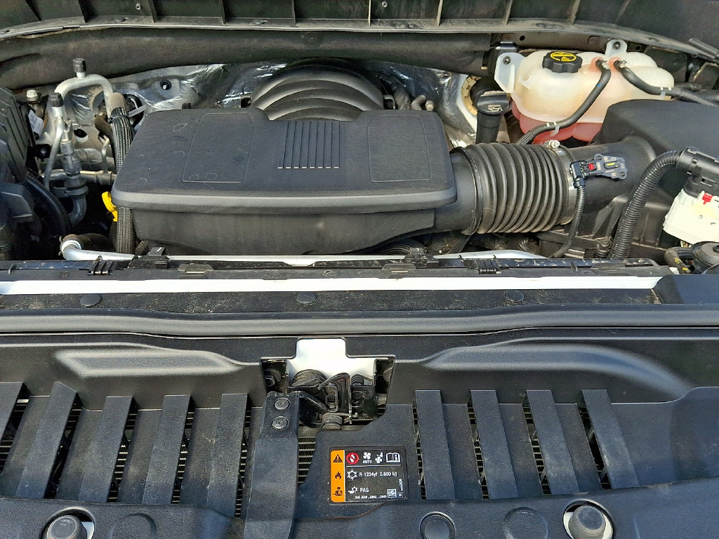 Used 2024 Chevrolet Silverado 1500 LTZ AWD/4WD image 26