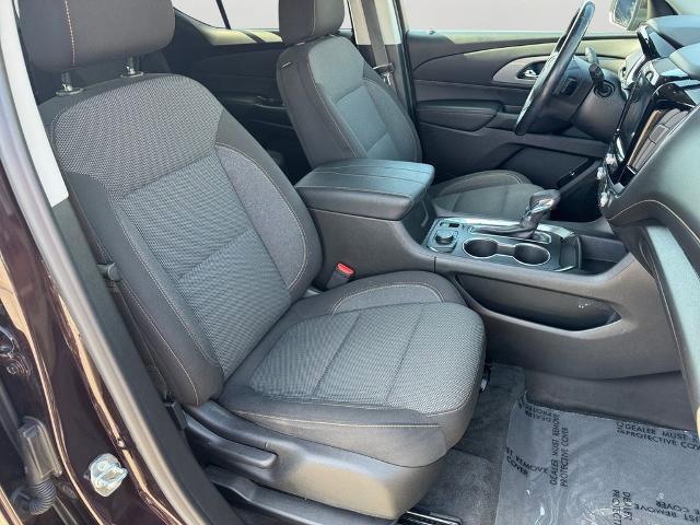 Used 2021 Chevrolet Traverse LT image 6
