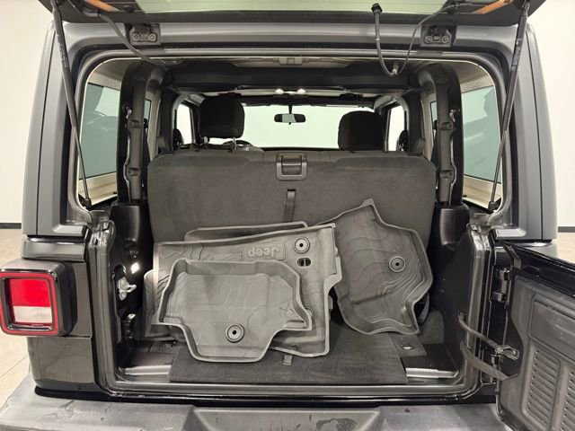 Used 2021 Jeep Wrangler Sport AWD/4WD image 35