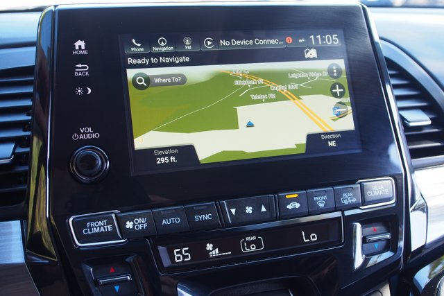 Used 2024 Honda Odyssey Elite image 32