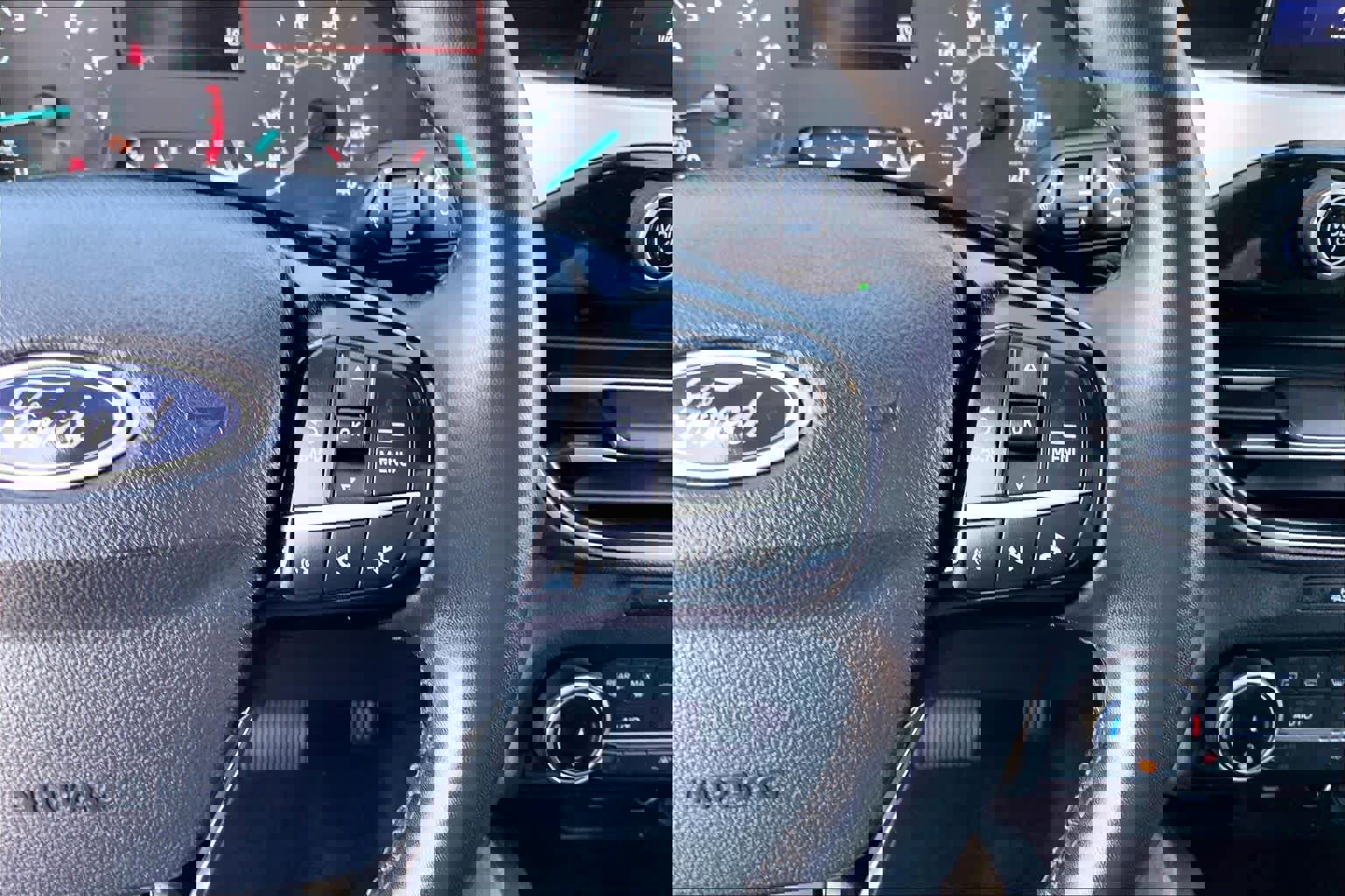 Certified 2022 Ford Escape SE w/ SE Sport Appearance Package FWD image 21