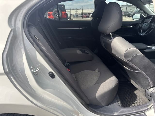Used 2024 Toyota Camry LE w/ Convenience Package image 10