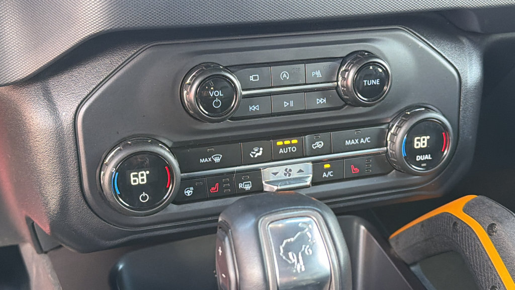 Certified 2024 Ford Bronco Badlands AWD/4WD image 14