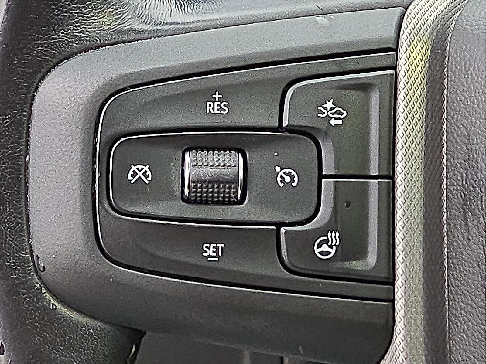 Used 2021 GMC Yukon XL Denali w/ Denali Premium Package image 21