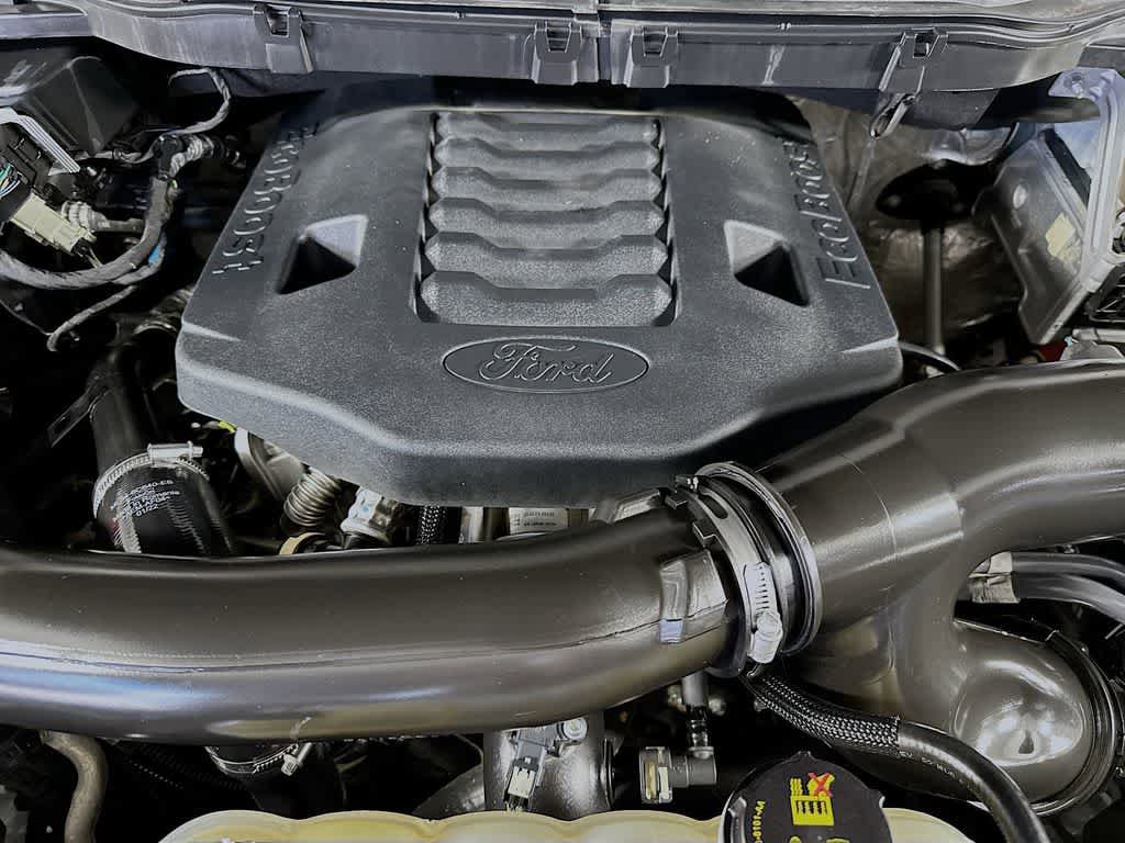 Certified 2022 Ford F150 Lariat AWD/4WD image 9