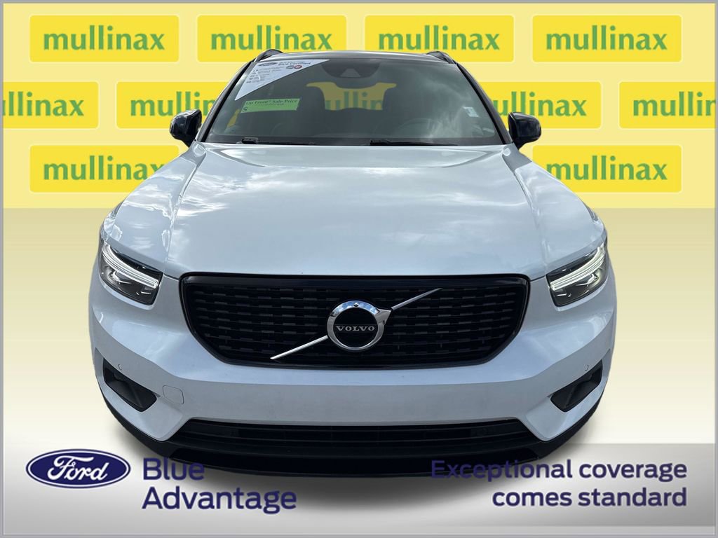 Used 2020 Volvo XC40 T5 R-Design image 6