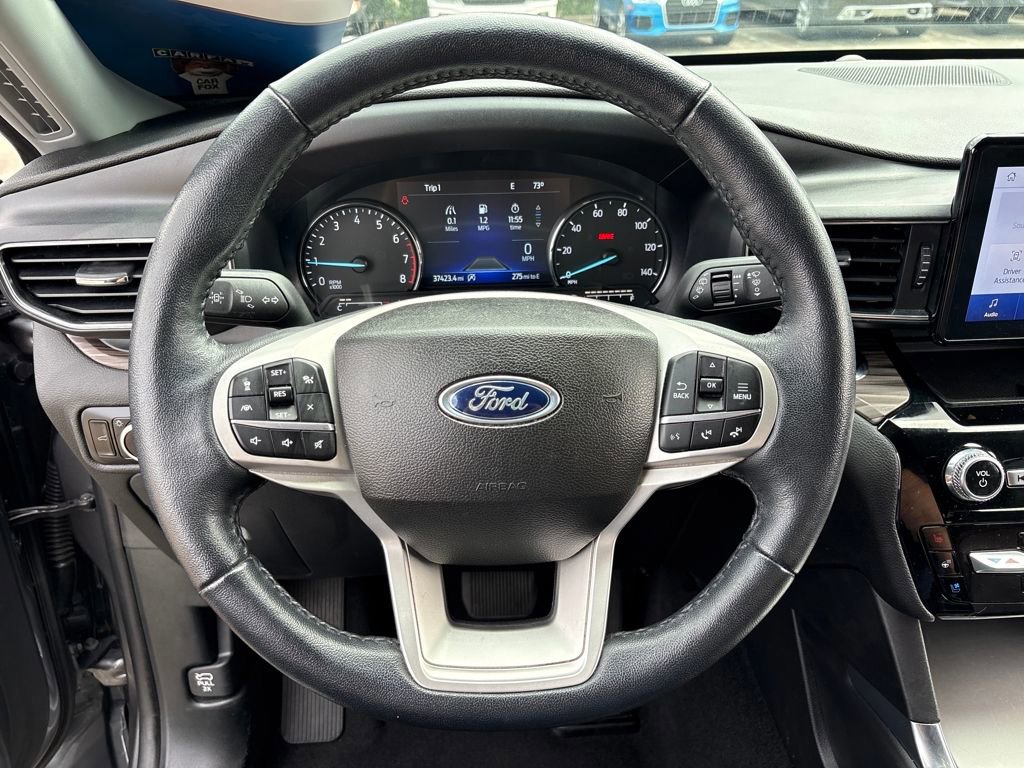 Certified 2023 Ford Explorer Limited w/ Equipment Group 301A image 17