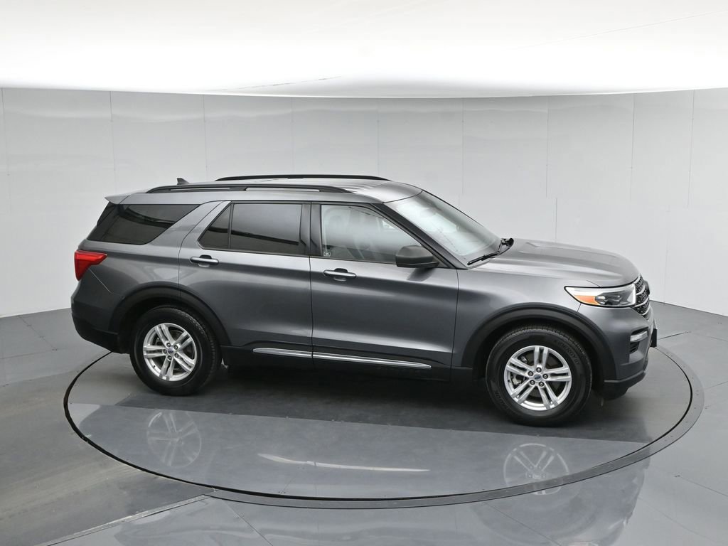 Certified 2021 Ford Explorer XLT image 10