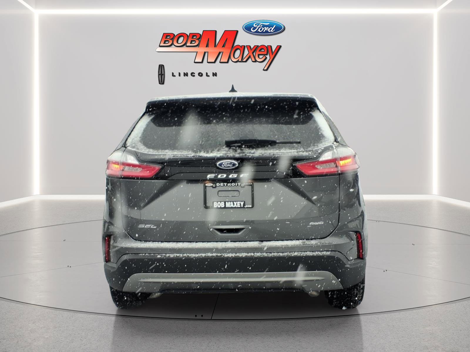 Certified 2024 Ford Edge SEL image 3