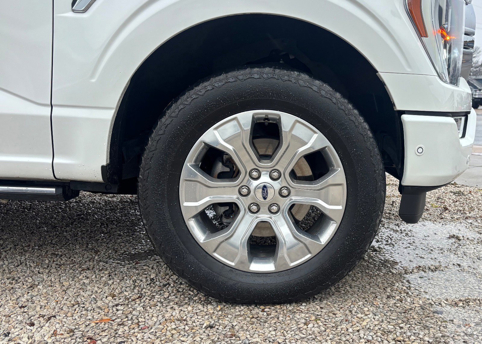 Certified 2022 Ford F150 Platinum w/ Equipment Group 701A High image 23