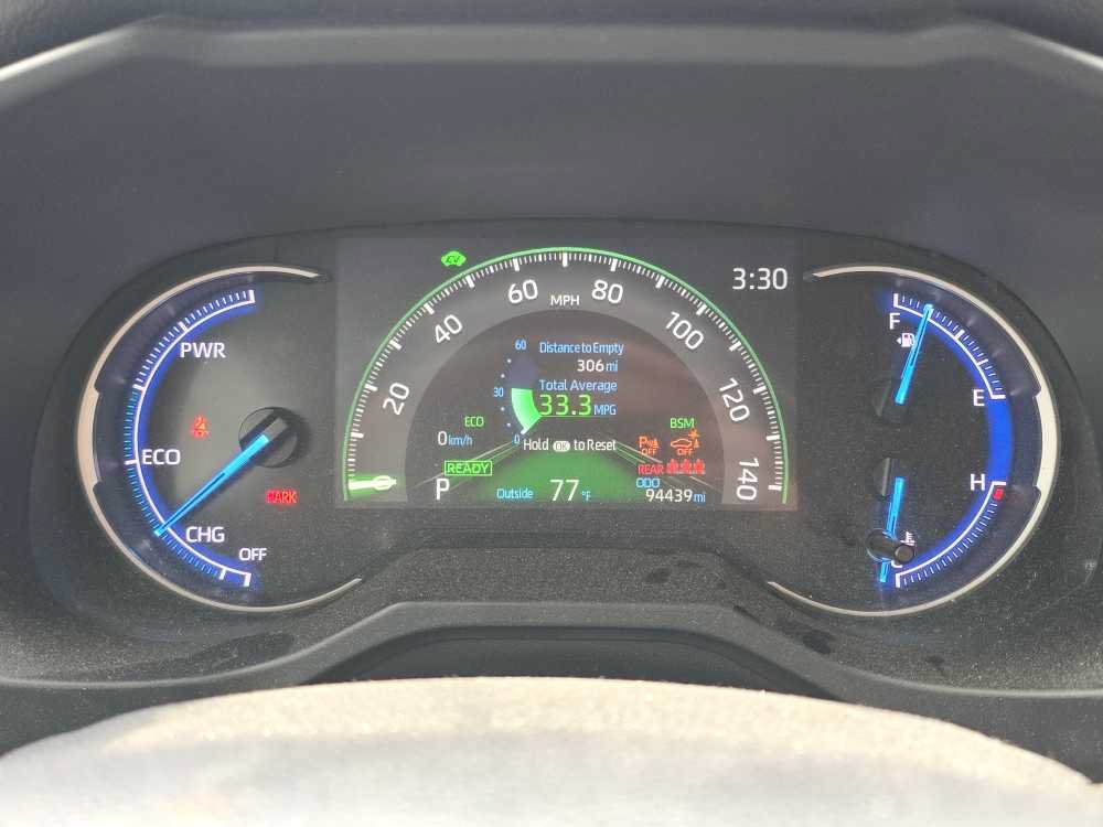 Used 2020 Toyota RAV4 Limited AWD/4WD image 14