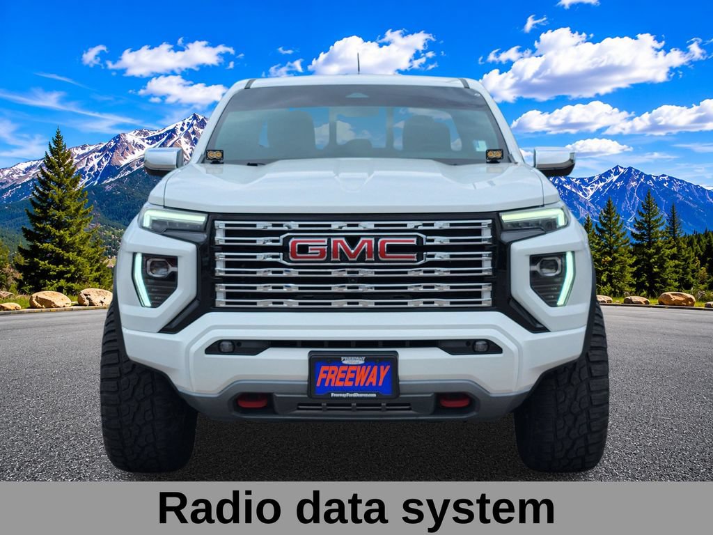 Used 2023 GMC Canyon Denali AWD/4WD image 7