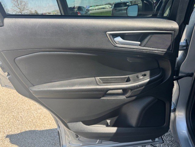 Certified 2022 Ford Edge SE image 23