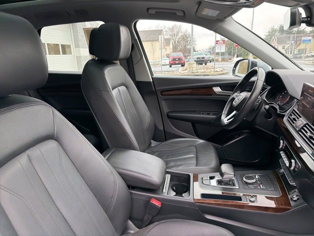 Used 2020 Audi Q5 2.0T Premium w/ Convenience Package image 34