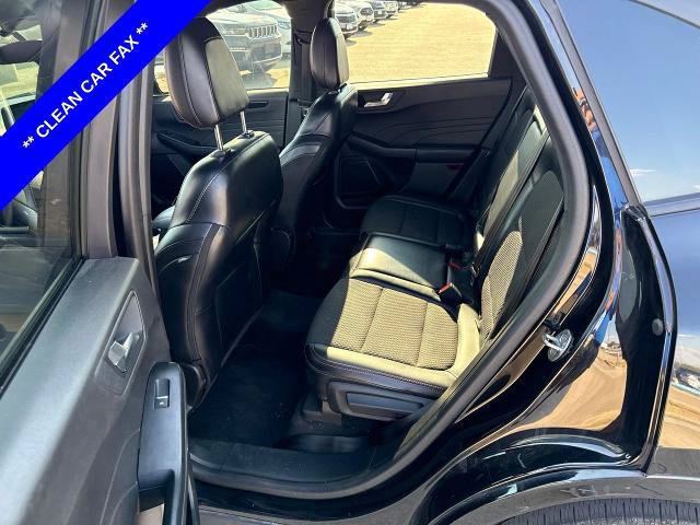 Certified 2023 Ford Escape ST-Line AWD/4WD image 7
