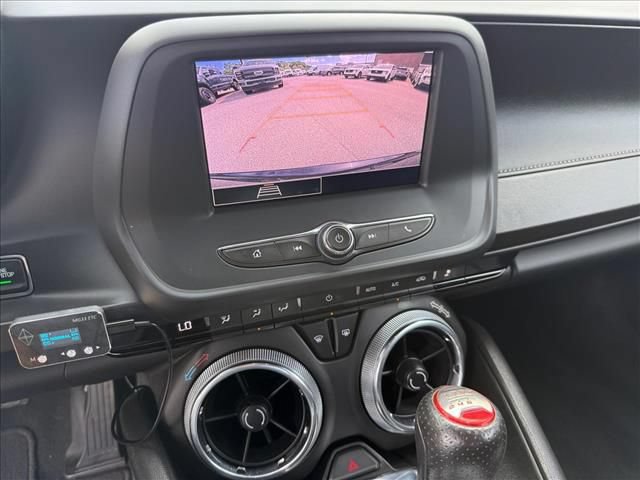Used 2022 Chevrolet Camaro LT RWD image 16